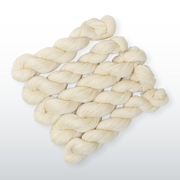 100% WOOL YARN 4-PLY (100 g - unbleached)