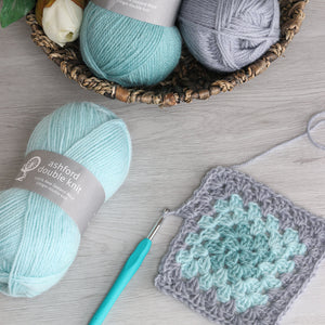 NEW ZEALAND WOOL TWO-PLY (100 g - coloured)