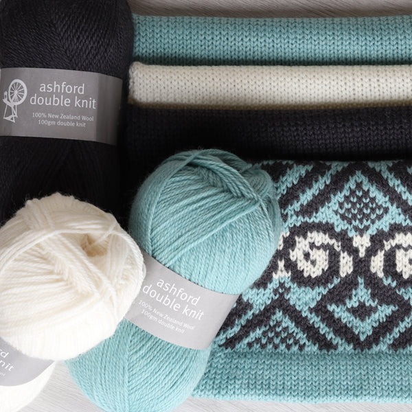 NEW ZEALAND WOOL TWO-PLY (100 g - coloured)