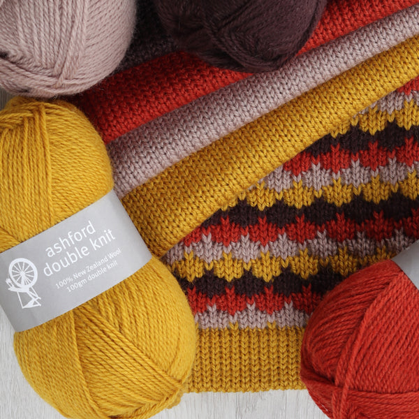 NEW ZEALAND WOOL TWO-PLY (100 g - coloured)