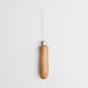 LACE NEEDLE